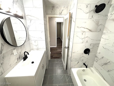 1696 E 236th St, Euclid, OH 44117 - photo 4