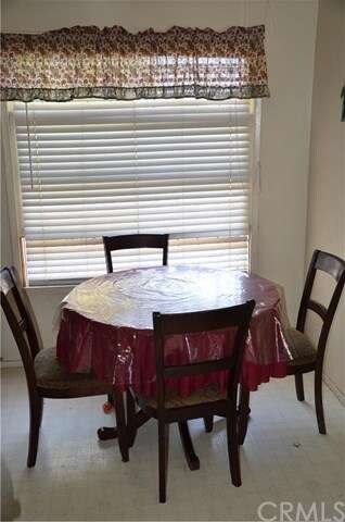 Breakfast Nook.
