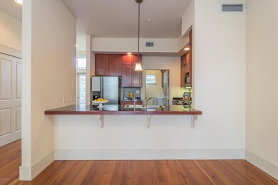 1125CamilliaBlvdInterior-6