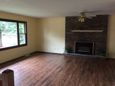 655 French Glen, Oregon, WI 53575 - photo 4