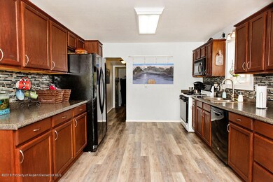 731 E 7th St, Craig, CO 81625 - photo 7