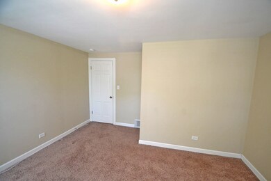 1830 Orchard St, Des Plaines, IL 60018 - photo 7
