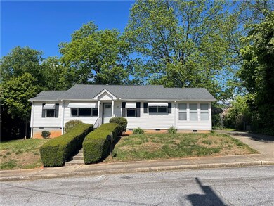 100 S Laurel St, Walhalla, SC 29691 - photo 3