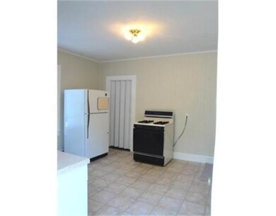 107 Pond St unit 2, Waltham, MA 02451 - photo 3