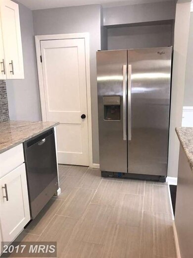 927 Arncliffe Rd, Essex, MD 21221 - photo 5