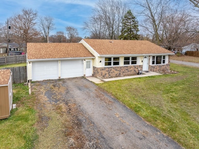 785 Mccool Rd, Valparaiso, IN 46385 - photo 4