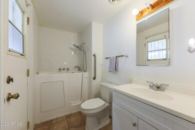 Primary bath