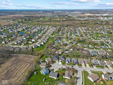 84 Beech Ct, Whiteland, IN 46184 - photo 6