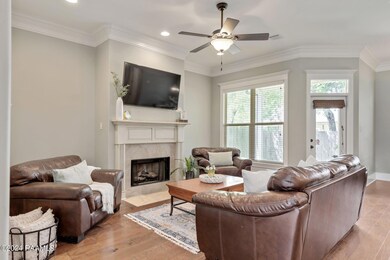 5-web-or-mls-409 Summerland Key Ln-5