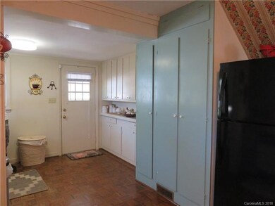 Back Door coming in the Kitchen, Large built-in Pa