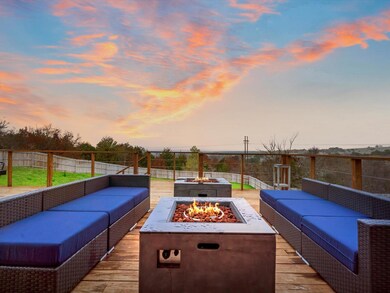 135 Timber Valley Ln, Weatherford, TX 76085 - photo 3