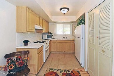 Updated Kitchen w/ Newer Appliances