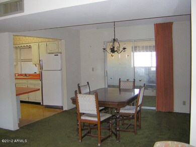 Dining Toward Arizona Room