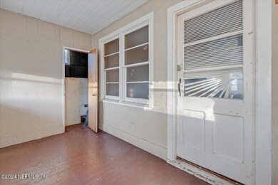 1723 Harkisheimer Ave, Jacksonville, FL 32210 - photo 3