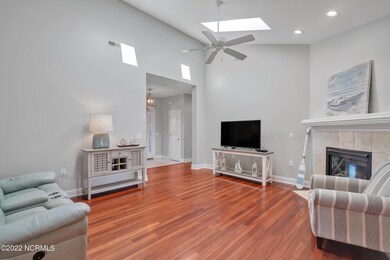 7804SanderlingPlace-05
