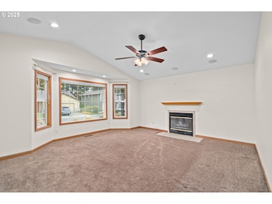 15085 SE Sedona Dr, Clackamas, OR 97015 - photo 5