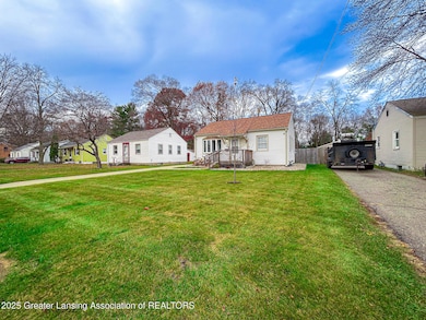 40 Shellenberger Ave, Battle Creek, MI 49037 - photo 2