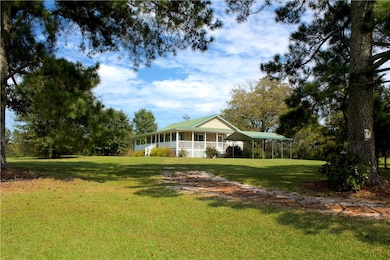 499 Little Farm Ln, Walhalla, SC 29691 - photo 2