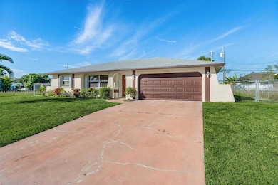 4404 SW 7th Ave, Cape Coral, FL 33914 - photo 2