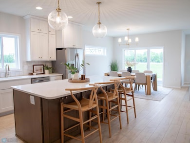 Kitchen / Dining
