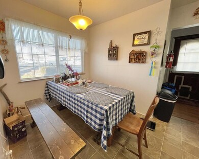 4648 Crosby Ave, Klamath Falls, OR 97603 - photo 5