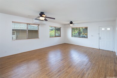 Abundant natural light, dual fans for added comfor