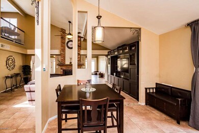 5044 E Dover St AZ-15