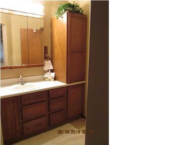 Master bath, nice cabinets