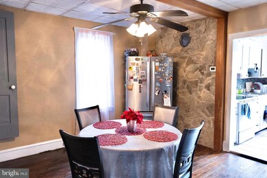 124 Akron Rd, Ephrata, PA 17522 - photo 6