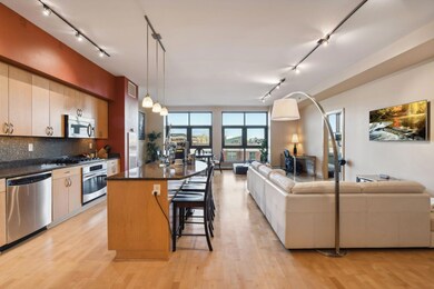 401 N 2nd St unit 423, Minneapolis, MN 55401 - photo 3