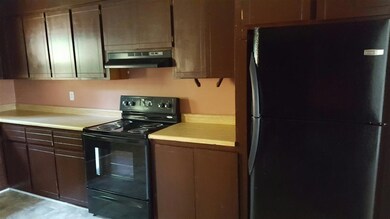 213C Woodcrest Cir, Warner Robins, GA 31093 - photo 3