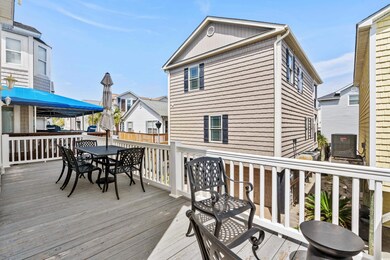 Wooden deck with central AC