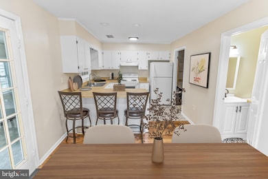 23 Berkeley Ct, Charles Town, WV 25414 - photo 2