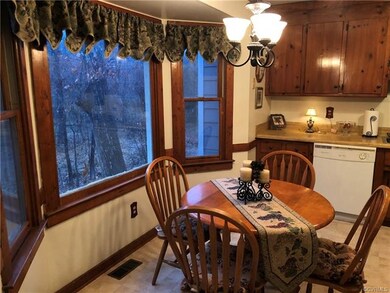 4812 Mason Hollow Dr, North Chesterfield, VA 23234 - photo 6