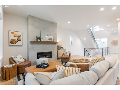 16012 NW Holman Way unit L83, Portland, OR 97229 - photo 4