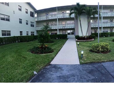 347 Dorset I unit 347, Boca Raton, FL 33434 - photo 2