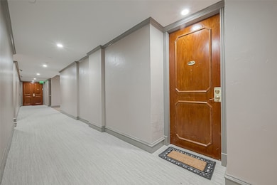 Welcome to unit #204. A beautiful modern 2 bedroom