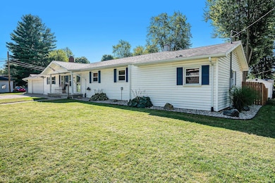 500 Rutter St, Warsaw, IN 46580 - photo 2