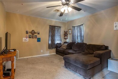 524 W Kirk St, Shawnee, OK 74801 - photo 3