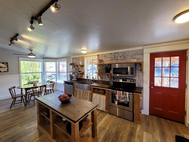 255 W Thoroughbred Way, Cedar City, UT 84721 - photo 6