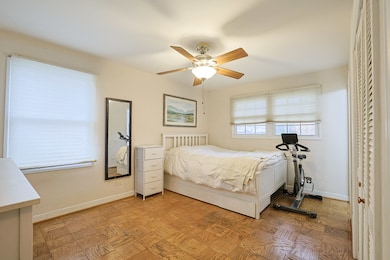 225 Placid Way, Elk Grove Village, IL 60007 - photo 5