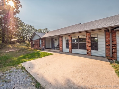 5330 Emery Cir, McAlester, OK 74501 - photo 2