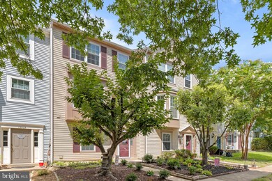 13911 Gunners Place, Centreville, VA 20121 - photo 3