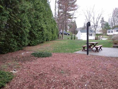 2 Pinehurst Ave, Nashua, NH 03062 - photo 4