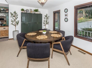 2027 Mapleleaf Dr, Collinsville, IL 62234 - photo 6