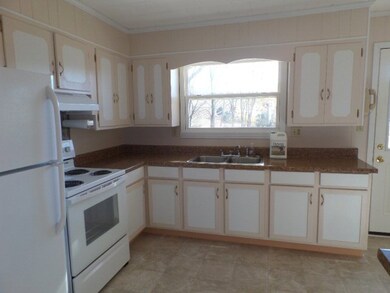 9266 Spring Creek Rd, Cookeville, TN 38506 - photo 6