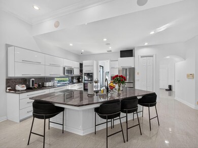 125 Pembroke Dr, Palm Beach Gardens, FL 33418 - photo 4