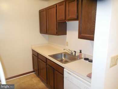 23247 White Birch Ct, California, MD 20619 - photo 5