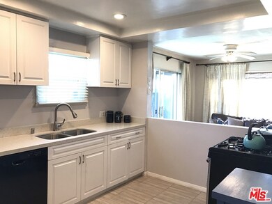 221 W Johnson St, Compton, CA 90220 - photo 6