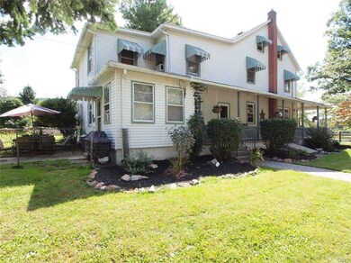 301 S 7th St, Emmaus, PA 18049 - photo 5